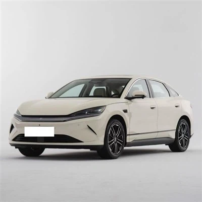 QIN L rein elektrische Limousine